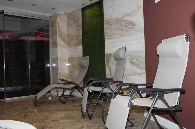 Apartmani Mirenza Budva Extérieur photo